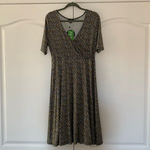 NWT Zilch Midi printed dress